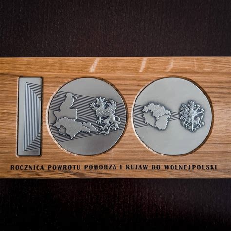 Medal Stulecia Powrotu Pomorza I Kujaw Do Wolnej Polski Dla PUZ