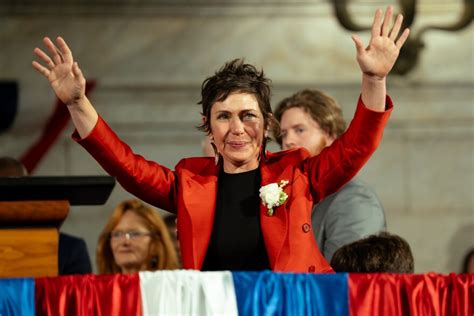 Spencer becomes St. Louis mayor, promises better city services | STLPR