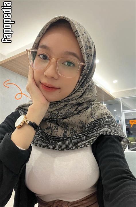 Fadhilahrzk Nude Leaks Photo 7124518 Fapopedia