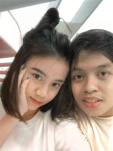 6 Editan Foto Pria Bareng Selebgram Gaming Ini Halu Banget Kocak Hot Liputan6