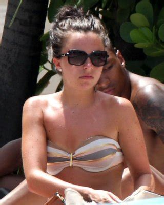 Louisa Lytton Showing Off Her Ass In Bikini At The Hotel Pool In Miami Porn Pictures Xxx Photos