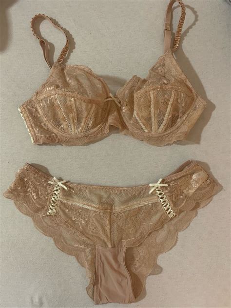 Conjunto de Calcinha e Sutiã Loungerie Lingerie Feminina Loungerie Usado enjoei