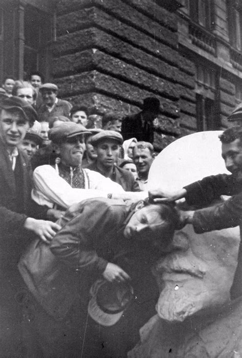 Lviv Pogroms: Jewish people chased and brutally murdered by men and ...