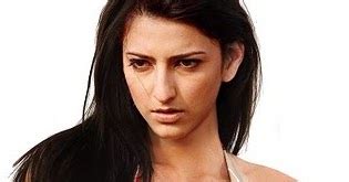 Shruti Hasan In Bikini Bikini Actress