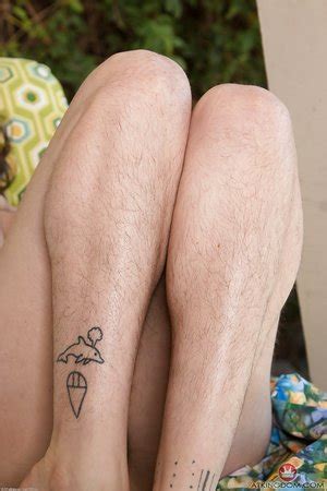 Barefoot Mature Outside XXX Dessert