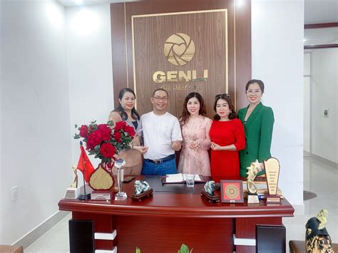 Dương Bích Hảo thành công khi phát hành thẻ VIP Card Genli và ứng dụng ...