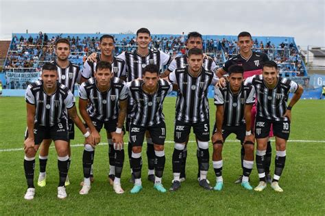 Gimnasia Lo Ganaba Ante El Cadu Pero Se Pinch Y Termin Con Las Manos