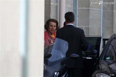 Liliane Bettencourt quitte l'Hôpital Américain de Neuilly-sur-Seine, le ...