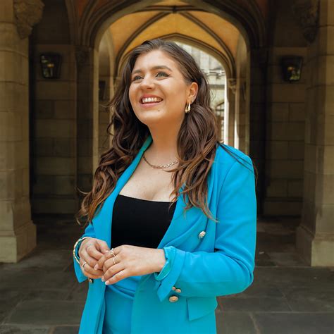 Meet Esmé James TikToks Favorite Sex Historian Bi org