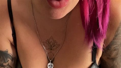 Girl In Latex Lingerie Blow And Pop Cristall Balloon QueenofBalloonss Clips4sale