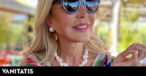 Carmen Lomana Posa En Bikini Para Despedirse De St Tropez