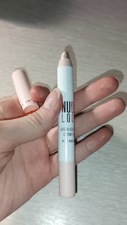 GOLDEN ROSE Карандаш хайлайтер NUDE LOOK Highlighting Glow Pen Nude