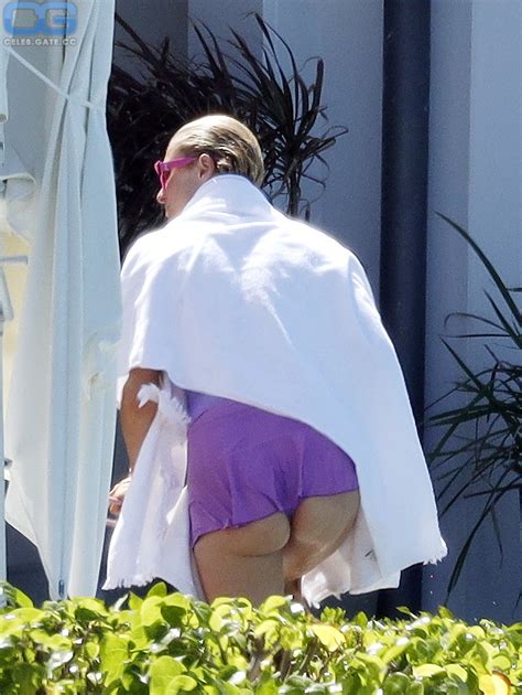 Paris Hilton Nude Pictures Onlyfans Leaks Playboy Photos Sex Scene Uncensored