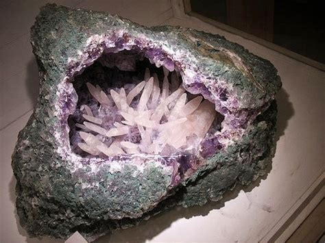 Geode Geology Page