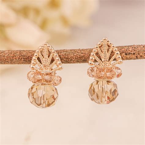 Brinco Bordado A M O Cristais Nude E Folheado Em Ouro K Magrini Joias