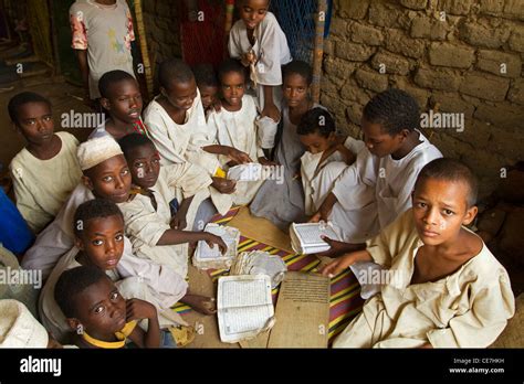 Sudanese refugee children in a school Darfur Sudan Stock Photo - Alamy
