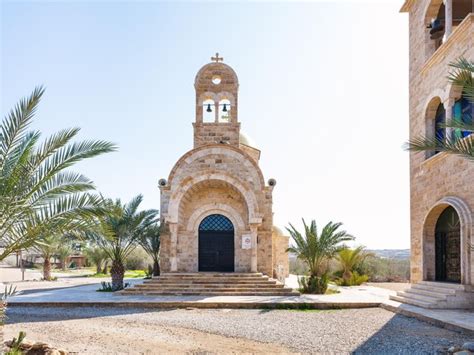 Fachada Iglesia Ortodoxa Griega De Juan Bautista Foto Premium