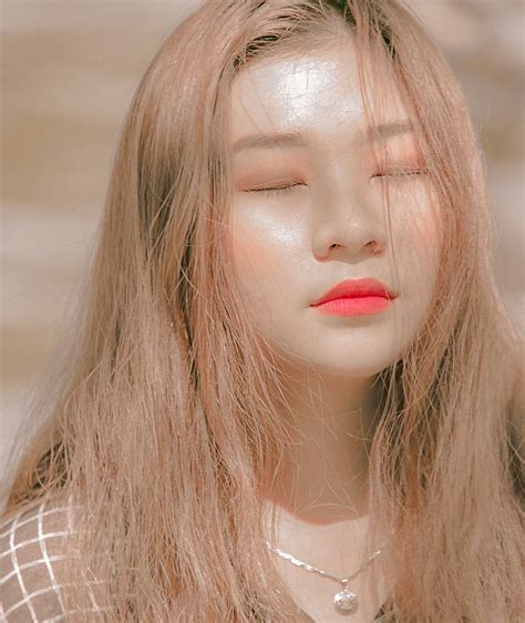 images face lip blond eyebrow hairstyle chin beauty