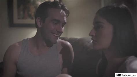 Cute Uncle Is Willing To Teach A Virgin Free Sex Eb Hotntubes