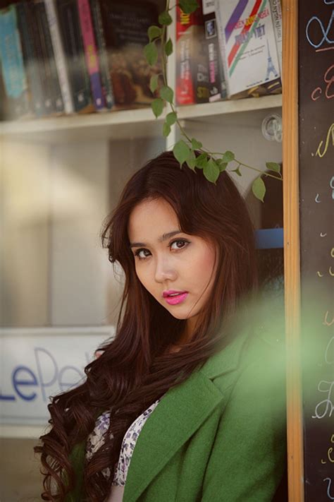 Những hot girl vụt sáng sau các cuộc thi ảnh thời trang