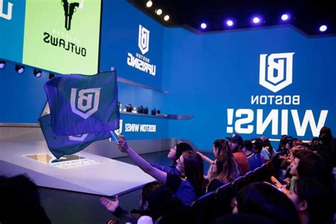 Owl Boston Uprising Pick Up Itsal