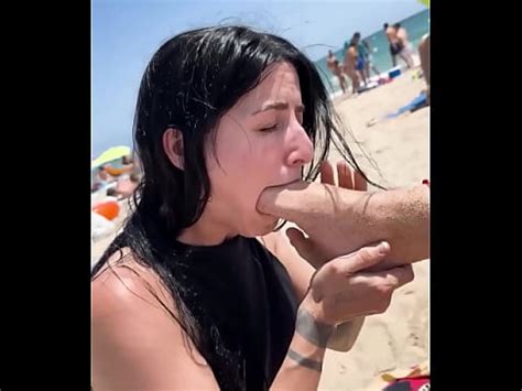 Beach Day With Venom Evil And Kaitlyn Katsaros Teaser XVIDEOS