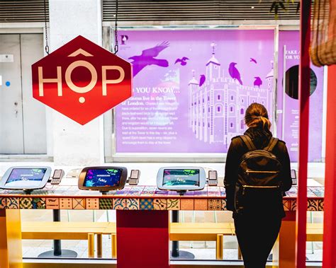 7 incredible benefits of using self service kiosks in your restaurant