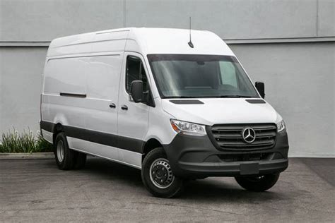 Used 2019 Mercedes Benz Sprinter Van Review Edmunds