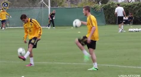 Robbie Rogers Joins LA Galaxy Is First Openly Gay MLS Player Towleroad Gay News