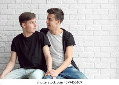 Homo Sex Images Photos Et Images Vectorielles De Stock Shutterstock