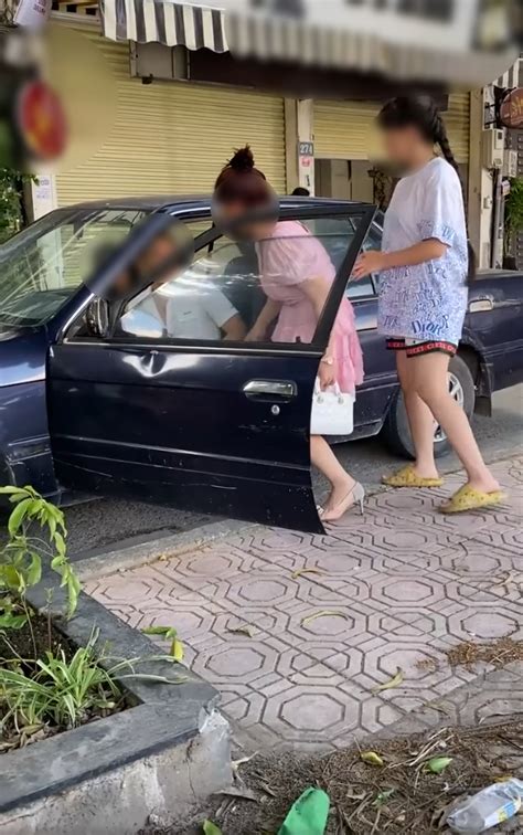 Câu nói hot nhất lúc này Người ta bằng tuổi con bố không nhục à Saostar vn