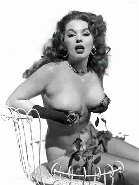 Blaze Starr Nude Porn Star S Burlesque Legend With Big Tits In Topless Pin Up Pics