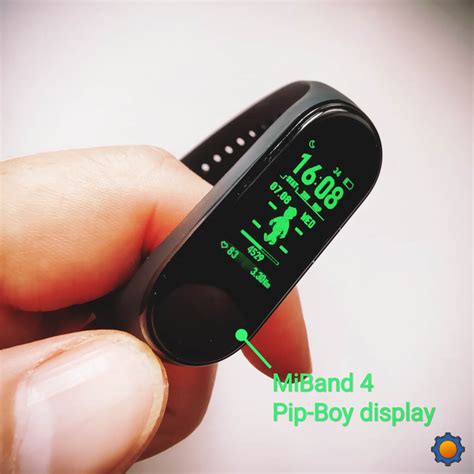 MiBand 4 review - 4th time the charm? - Pocketables
