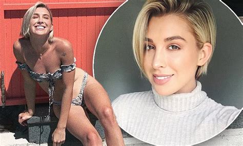 Bachelor In Paradise S Alex Nation Flaunts Slender Frame In Bikini Daily Mail Online
