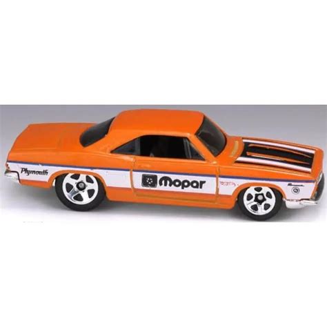 Hot Wheels Showroom Plymouth Barracuda Formula S Universo Hot Wheels