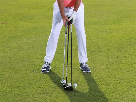 perfect ball position   club golf monthly