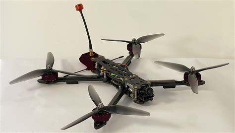 ООО "НПО ЖОСТР" - квадрокоптеры FPV для школ и вузов учебные классы БПЛА