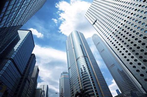 paris agreement success hinges  cities financing climate change