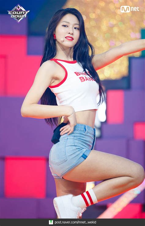 Pin On Aoa [seolhyun]