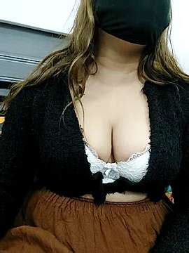 Pakistanicouple Naked Stripping On Cam For Live Sex Video Chat Gyrls