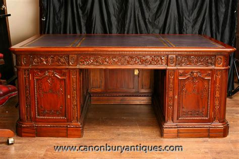 American Presidents Desks Resolute Desk