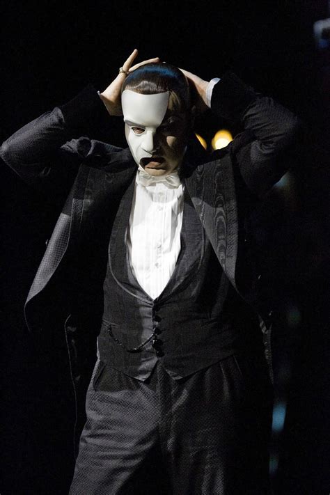 Operafantomet: phantoming, John Owen-Jones as the Phantom in West End:...