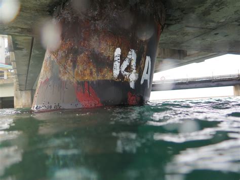 Acenergy Engineering - Tanjung Sulong Export Terminal Underwater Diving