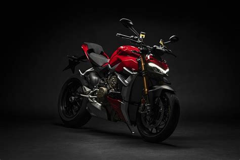 GALLERY Ducati Streetfighter V S Super Naked Bike Ducati Streetfighter V S Paul Tan