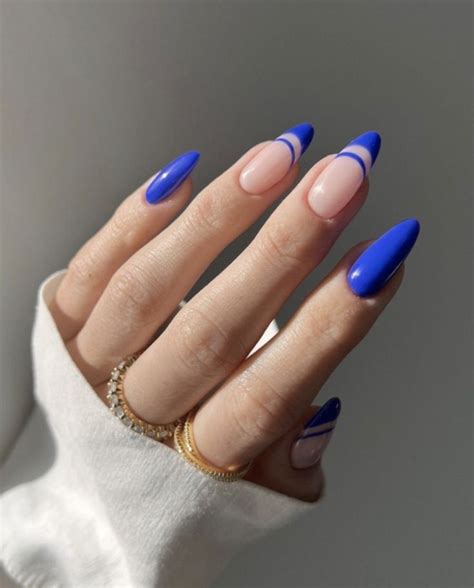 Cool Ways To Wear Blue Nails This Weekend French Tip Acrylic Nails