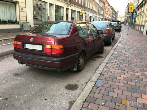 Volkswagen Vento 1.8 generation A3 (Typ 1H), Manual, 5-speed
