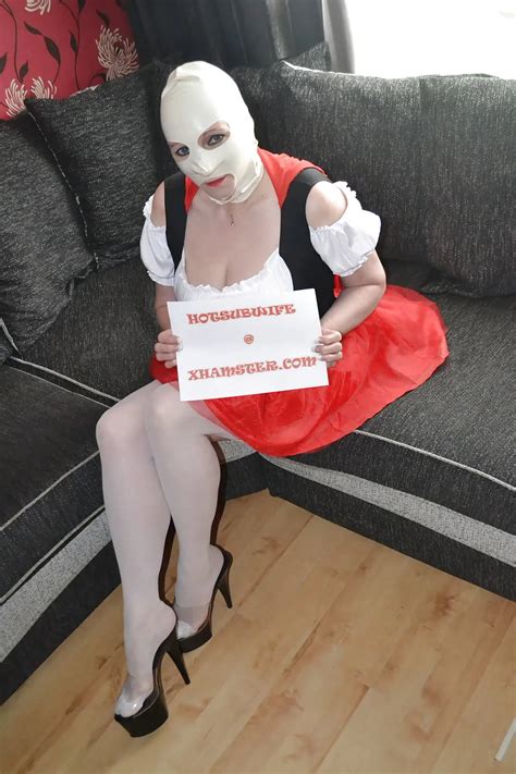 HOT SUBMISSIVE WIFE Nude Pics XHamster