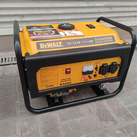 Купить Универсальный бензиновый генератор DeWalt DXGNR3000 3.5кВт ...