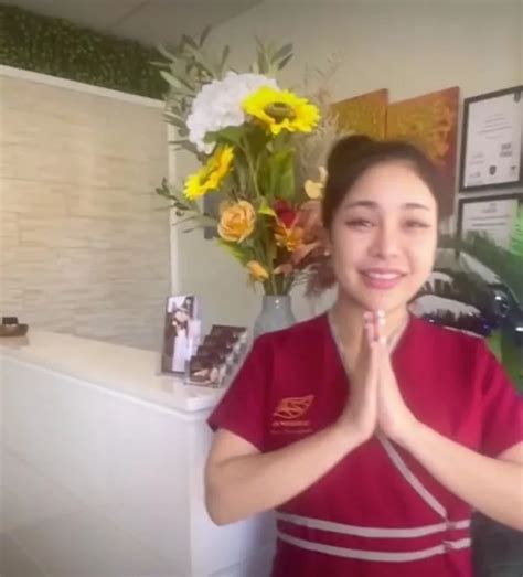 Blokes Keep Asking For Sex At My Massage Shop So I Made My Thoughts Clear With Sign Daily Star