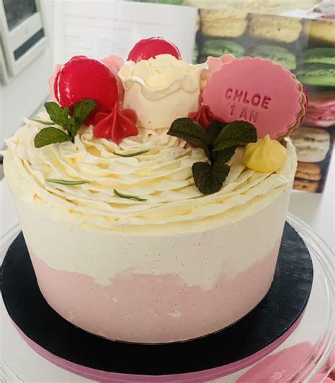 Naked Cake Vanille Fraise Tasty Bouche